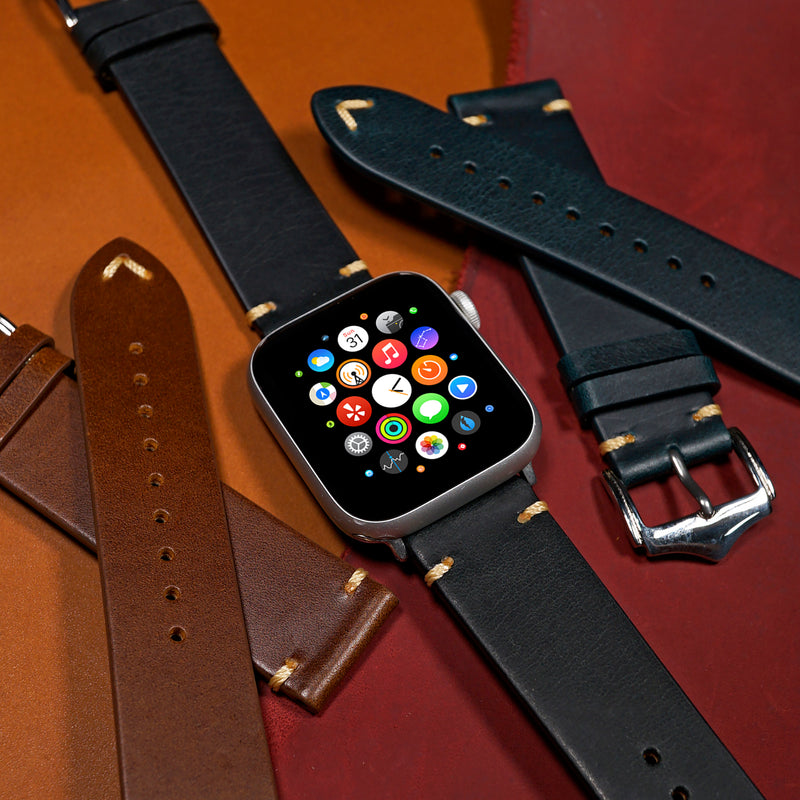 Premium Vintage Oil Waxed Leather Strap in Black (Apple Watch)