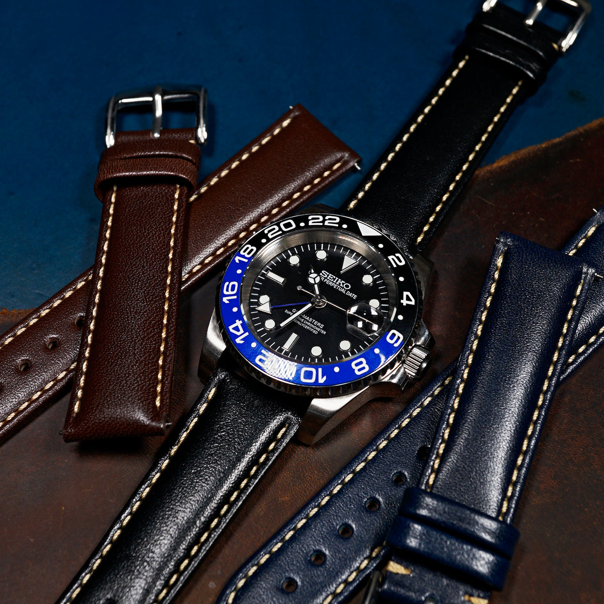 Quick Release Classic Leather Watch Strap in Black
