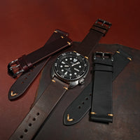 Premium Vintage Oil Waxed Leather Watch Strap in Brown