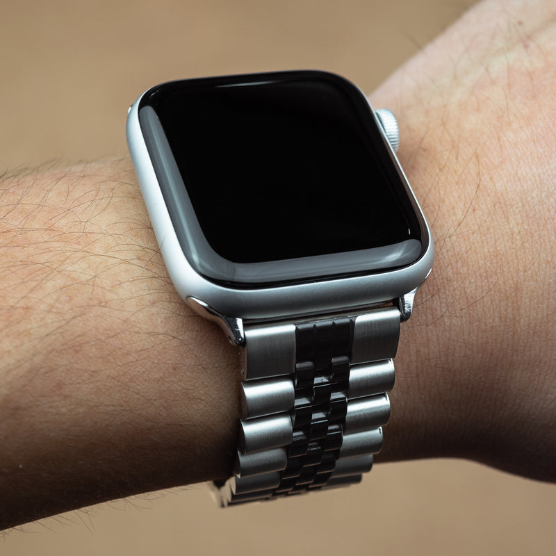 Jubilee Metal Strap in Silver and Black (Apple Watch)