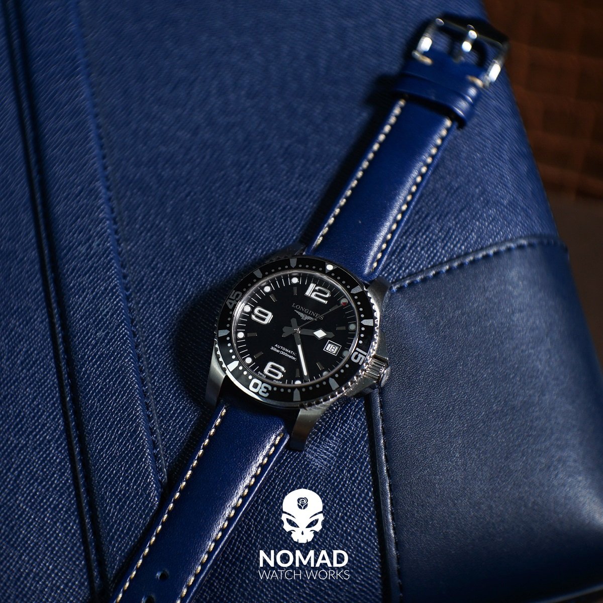Quick Release Classic Leather Watch Strap in Navy